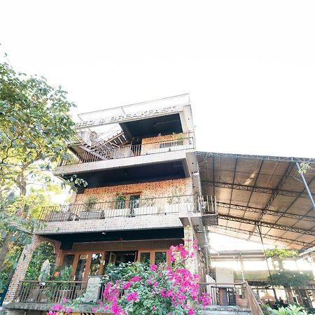 אנטיפולו Oyo 132 Onea Bed And Breakfast מראה חיצוני תמונה